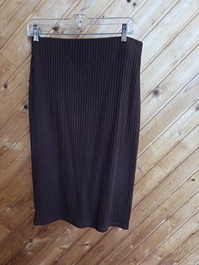 Ribbed Brown Pencil Midi Skirt